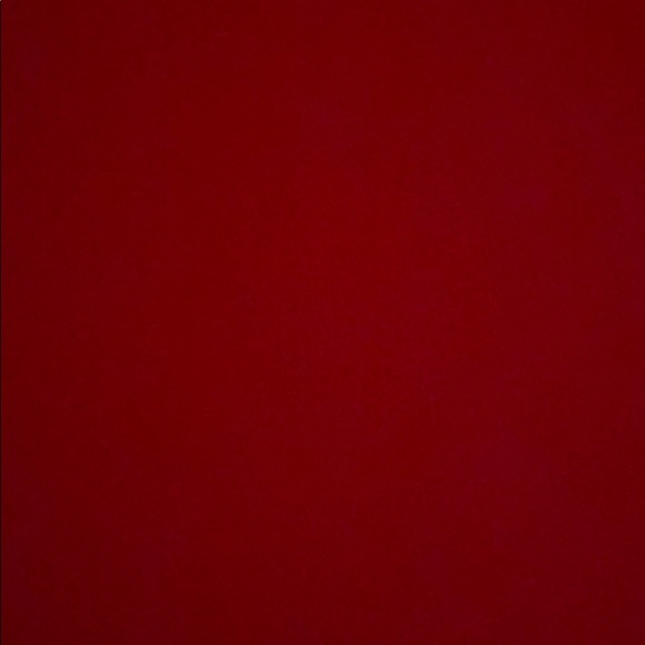 Meet your Posher, Alyssa - Picture 1 of 1